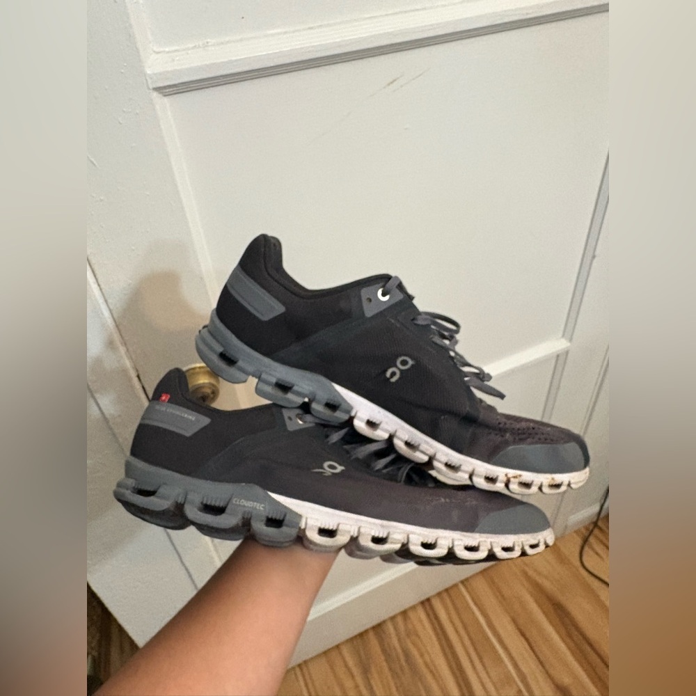 Men on cloud sneakers - Picture 9 of 10